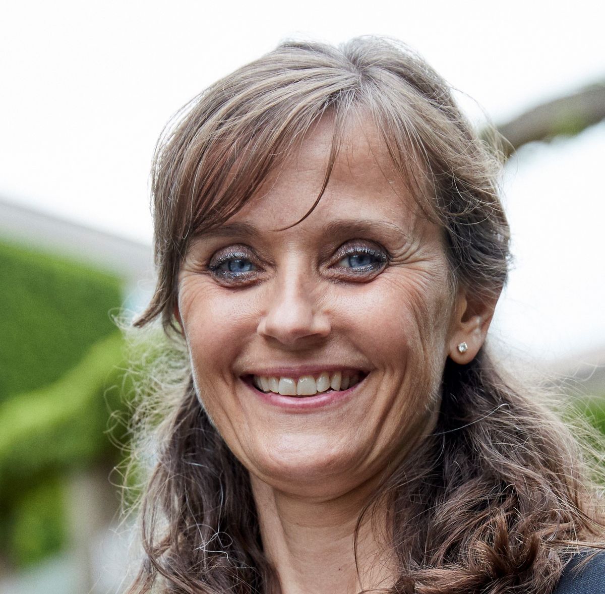 Brystrekonstruktion og kirurgisk behandling af brystkræftrelateret lymfødem.