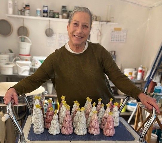 Køb et Merry Breastmas juletræ i Aabenraa