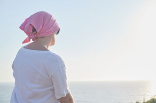 Danish Breast Cancer Group inviterer 15-20 kvinder, der er behandlet for primær brystkræft til seminar